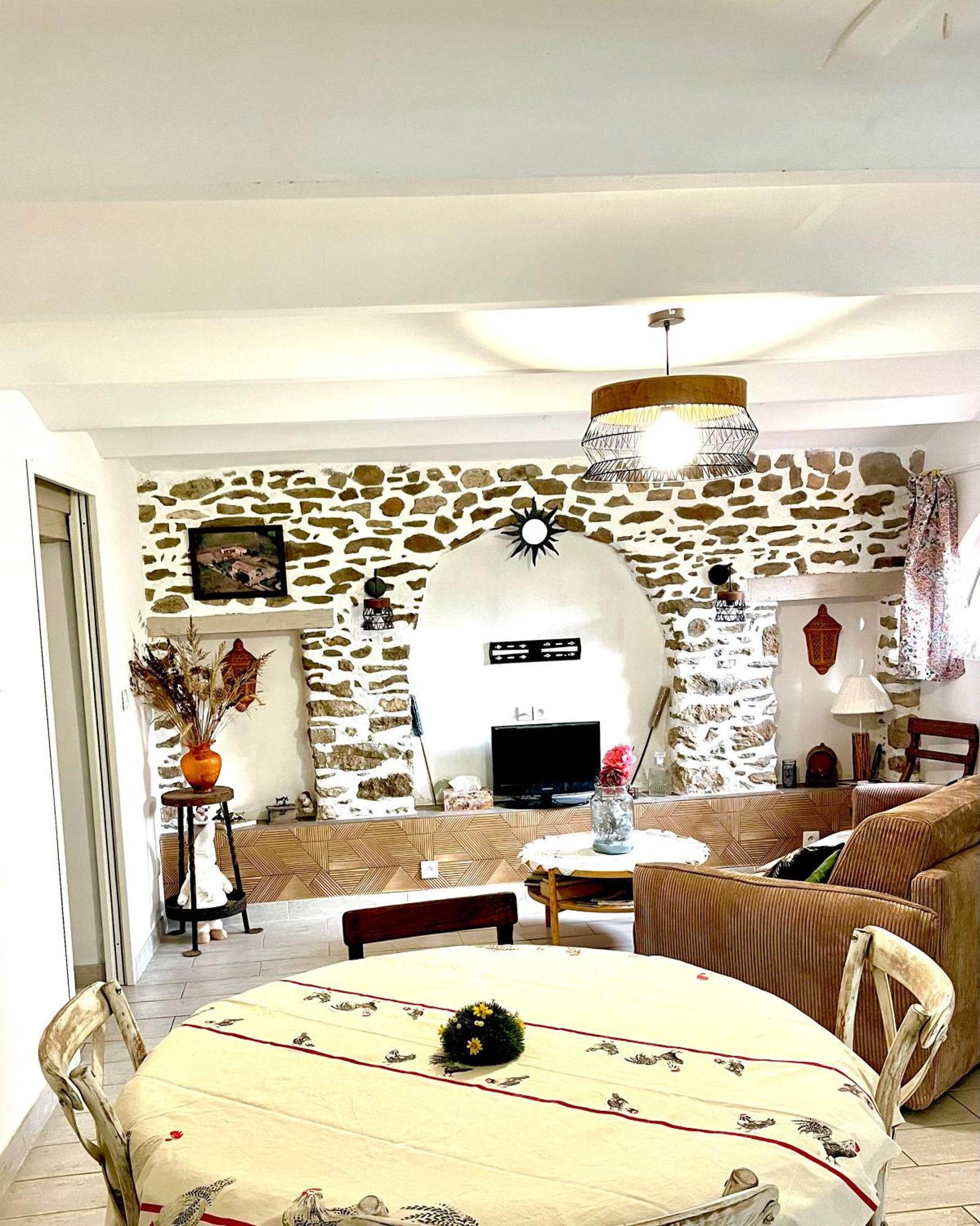 Appartement Cosy Saint-Hilaire-de-Brethmas Zewnętrze zdjęcie